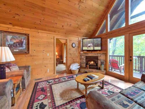 Above the Clouds - Four Bedroom Home, Gatlinburg