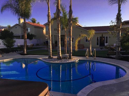 Amazing Wine Country Vacation Home - Pool/Spa, Temecula