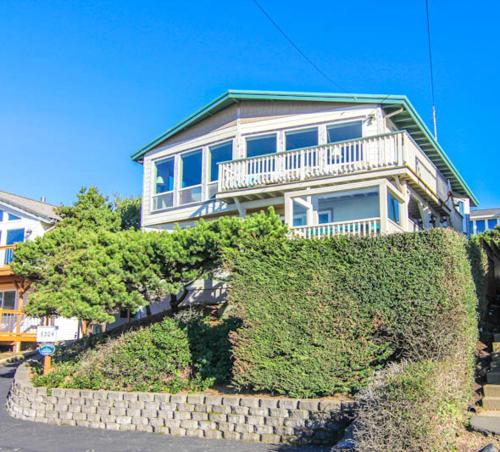 Awaken by the Sea Home, Lincoln City