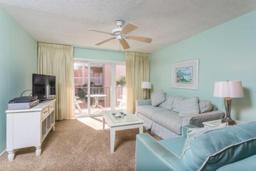 Beach Club 234 Apartment, Saint Simons Island