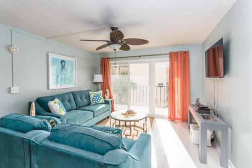 Beach Club 235 Apartment, Saint Simons Island