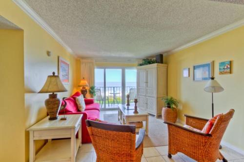 Beach Club 310 Apartment, Saint Simons Island