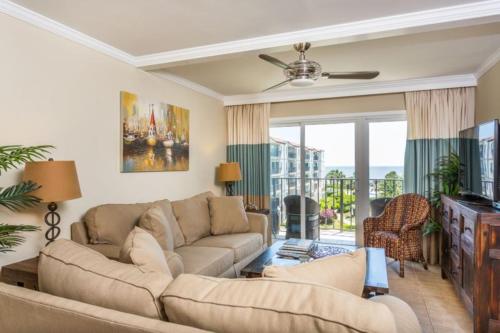 Beach Club 320 Apartment, Saint Simons Island