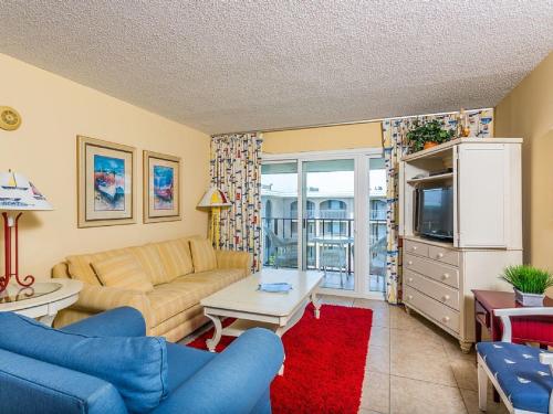 Beach Club 407 Apartment, Saint Simons Island