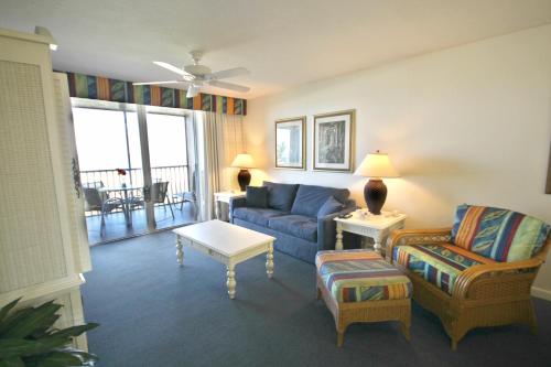 Beach Condo #102, Fort Myers Beach