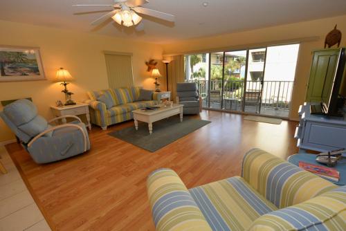 Beachside Villas 101A Condo, Clearwater Beach