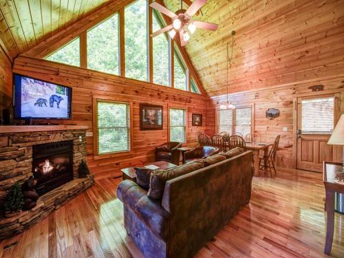 Bear's Corner - Three Bedroom Home, Gatlinburg