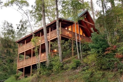 Big Sky - Two Bedroom Home, Gatlinburg