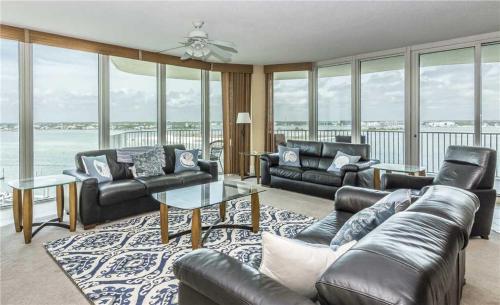 Caribe 702B, Orange Beach