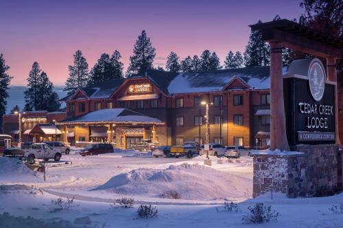 Cedar Creek Lodge & Conference Center, Columbia Falls