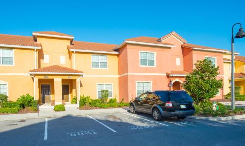 Comfort and Luxury Resort In Orlando near attractions, Kissimmee