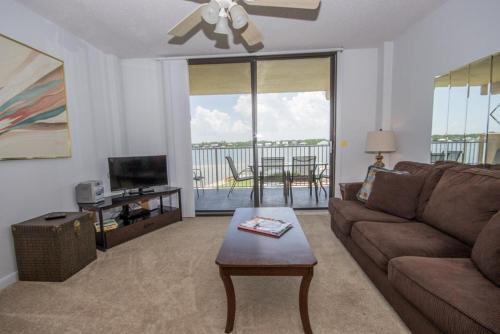 Compass Point 205 Apartment, Gulf Shores