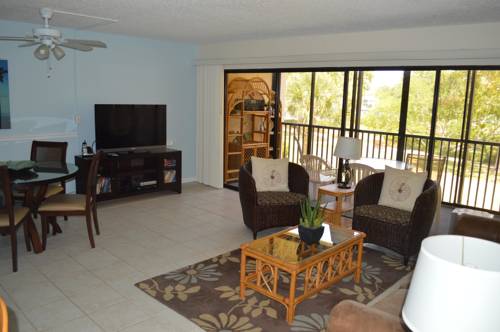 Cove II 323F Condo, Siesta Key