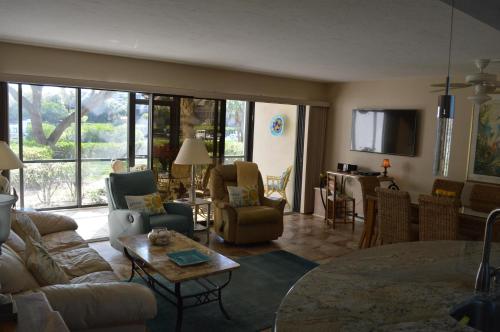 Cove II 811F Condo, Siesta Key