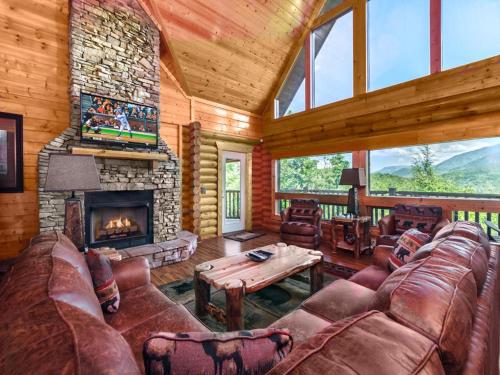 Dreamscapes - Five Bedroom Home, Gatlinburg