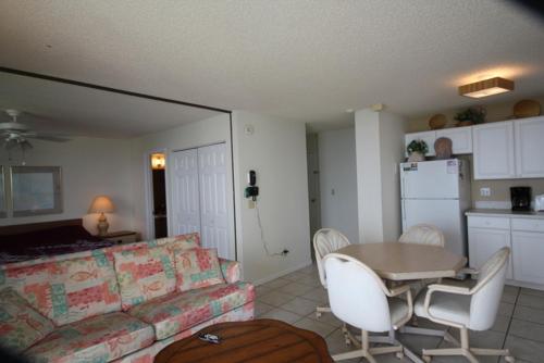 Estero Beach &Tennis #502B Condo, Fort Myers Beach