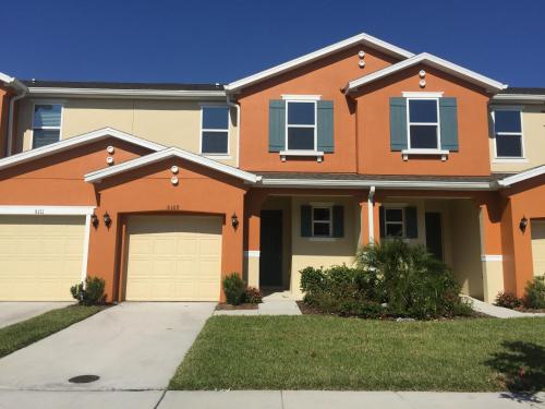 Four Bedrooms Townhome 5124, Kissimmee