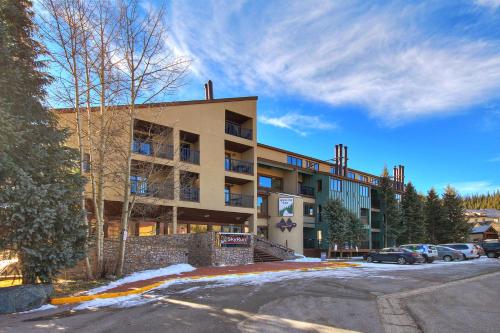 FP114 Foxpine Inn Condo, Copper Mountain