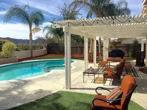 Gorgeous Wine Country Vacation Rental - Pool/Spa, Temecula