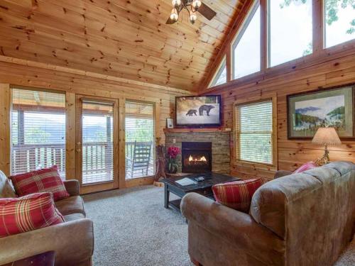 Highpoint Escape - Three Bedroom Home, Gatlinburg