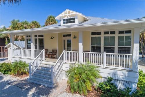 Homes- 231 Wheeler, Boca Grande