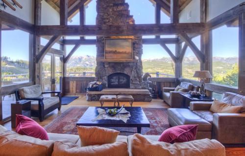 Latigo Lodge, Big Sky Mountain Village