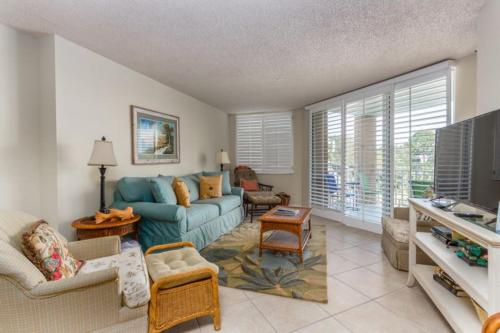 North Breakers 302 Apartment, Saint Simons Island