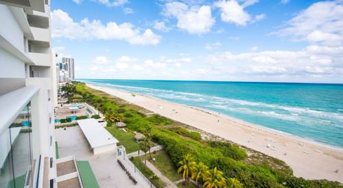 Ocean Front Village, Miami Beach