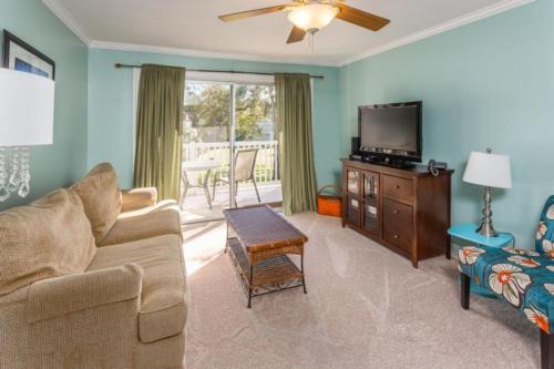 Ocean Walk H16 Apartment, Saint Simons Island