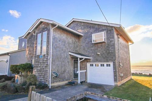 OceanScape Home, Lincoln City