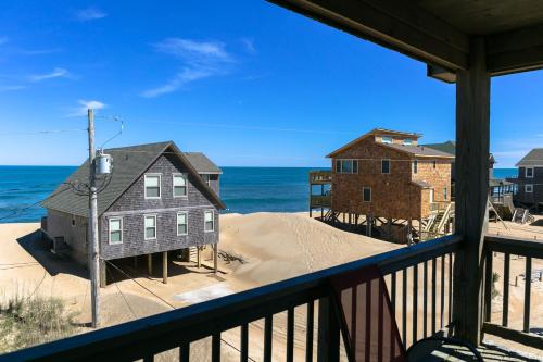 Outer Banks Motel-Cape and Tower Cottages, Buxton