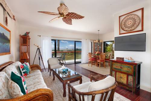 Poipu Makanui 111 - Oceanview - 3BR/2BA, Koloa