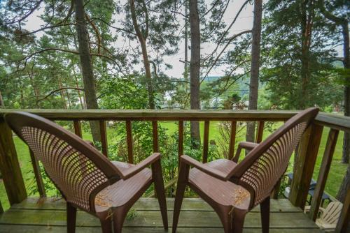 Rock Lodge Three-Bedroom Holiday Home, McHenry