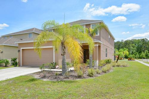 Santosh Cove Lakeview Home, Kissimmee