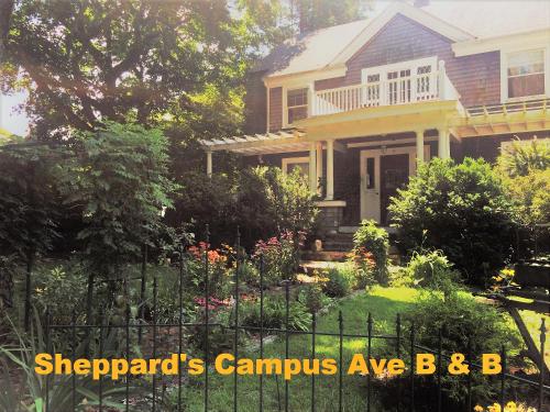 Sheppard's Campus B&B, Kingston