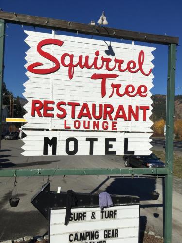 Squirrel Tree Resort, Leavenworth