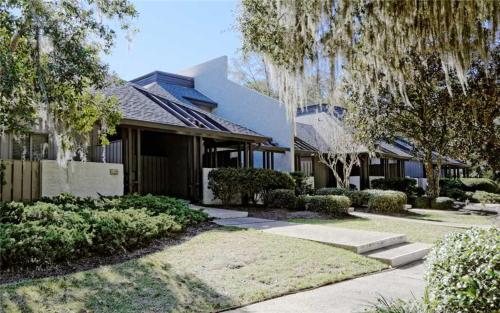 Tennismaster - Three Bedroom Condo - 1102, Hilton Head Island