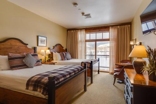 Teton Springs Lodge - Deluxe Lodge Room, The String