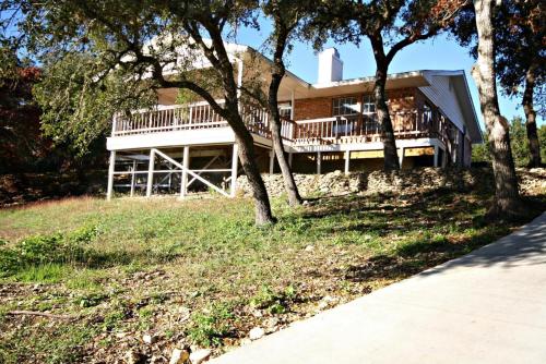 Texas Lake Haus Home, Canyon Lake