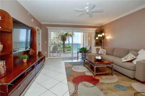 Tides Beach Club - Two Bedroom Condo - 5-354, St. Pete Beach