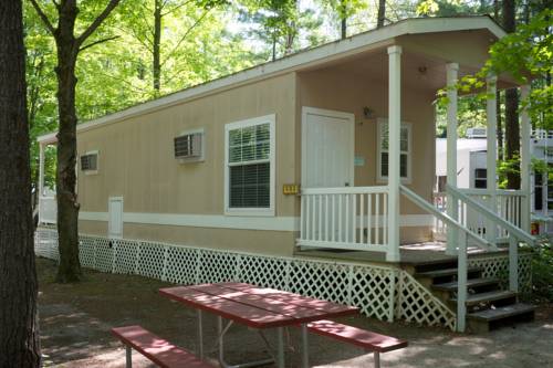 Tranquil Timbers Duplex 1, Sturgeon Bay