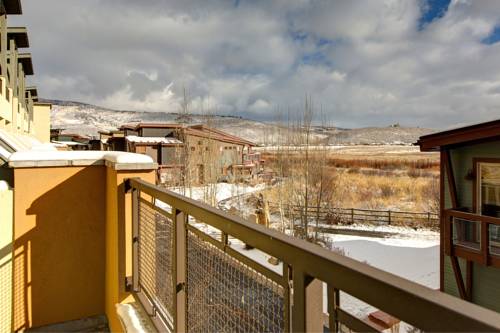 Two-Bedroom Townhome in Newpark Terrace Condo, Park City
