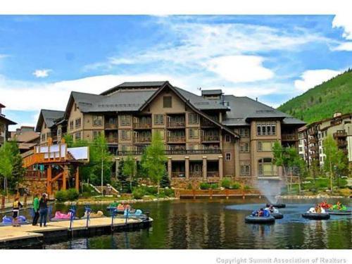 TX413 Taylors Crossing Condo, Copper Mountain