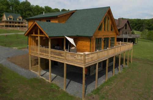 Valley Lodge Five-Bedroom Holiday Home, McHenry