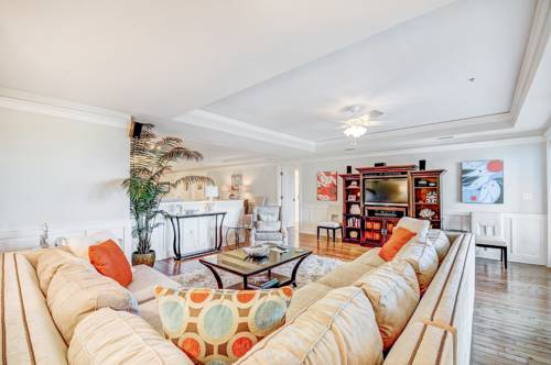 Watercolor Townhome in Beach District by Real Joy Vacations, Seagrove Beach