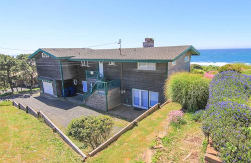 Water'S Edge Home, Lincoln City