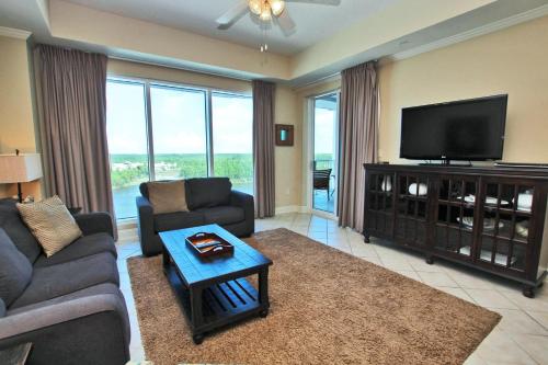 Wharf 812 Apartment, Orange Beach