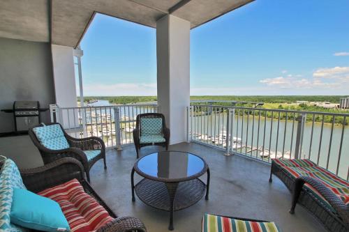 Wharf 909 Apartment, Orange Beach