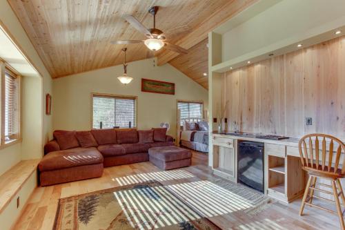 10 Yellow Rail, Sunriver