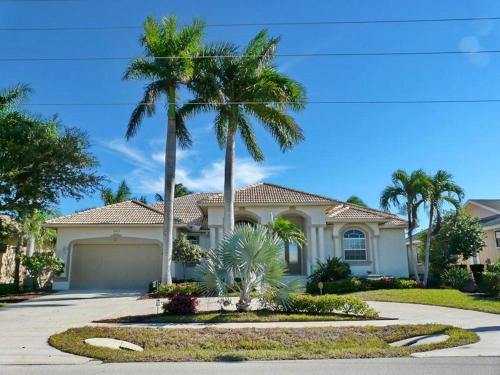 101 Landmark Street, Marco Island